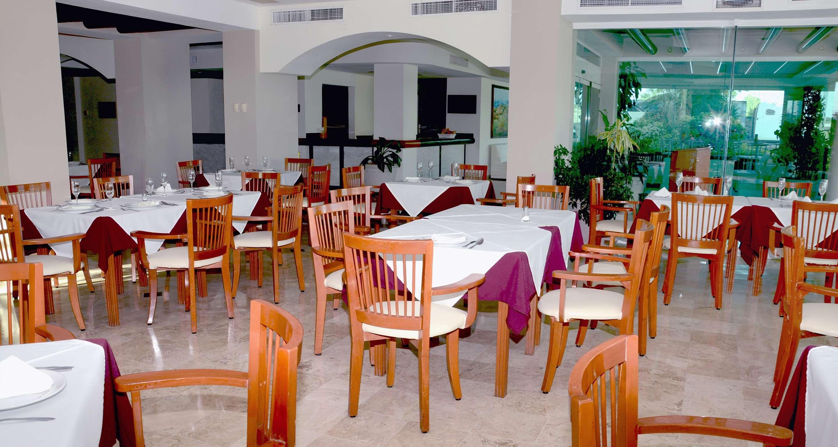 Best Western Copper Hills Inn Глоуб Екстериор снимка