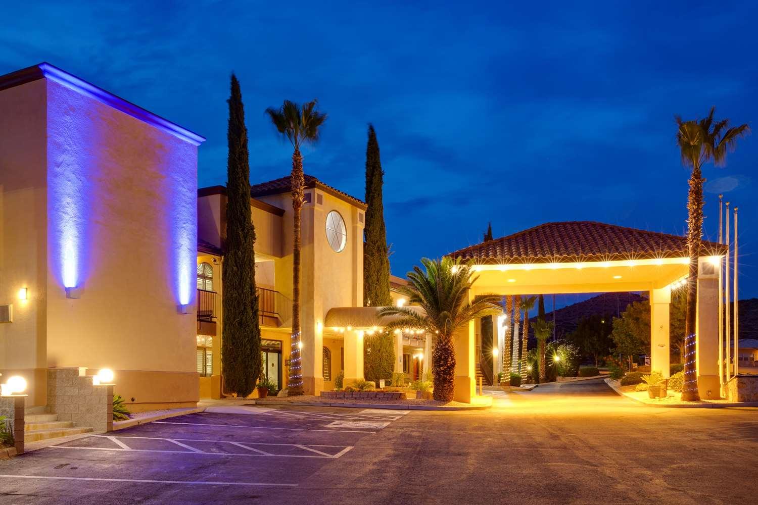 Best Western Copper Hills Inn Глоуб Екстериор снимка
